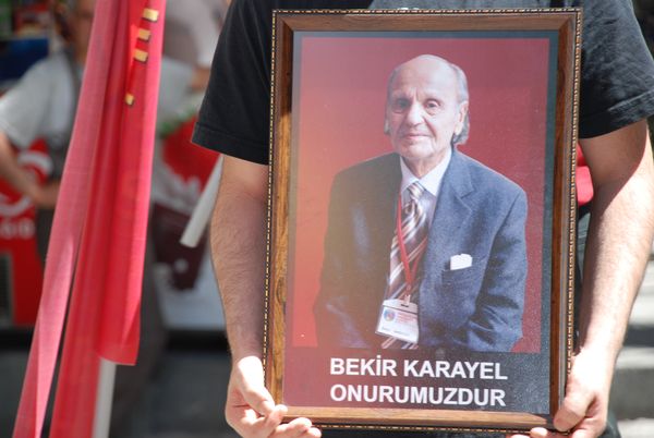 Bekir Karayel Yoldaşı sonsuzluğa uğurladık