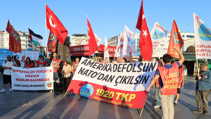 Kadıköy’de NATO Protestosu: "NATO’dan Çıkılsın, Üsler Kapatılsın"