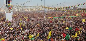 Newroz'da silahlar sussun çağrısı