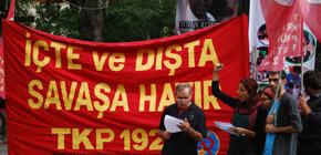 "Savaşa Hayır, Barış Hemen Şimdi!" "Savaşa Hayır, Barış Hemen Şimdi!"